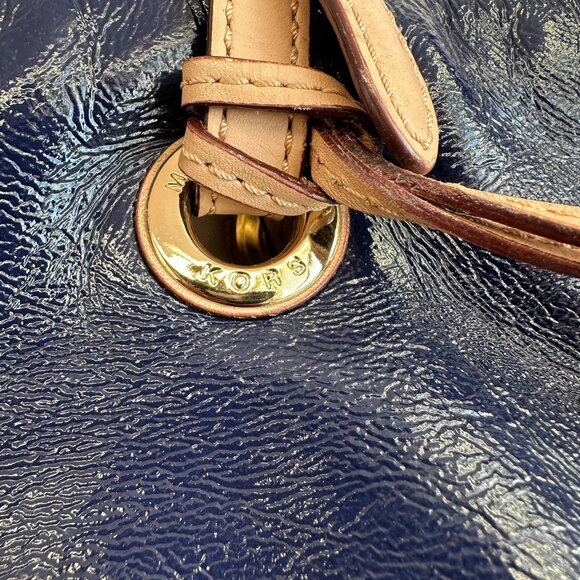 Michael by Michael Kors Jet Set Blue Patent Leather Tote - Picture 4 of 16